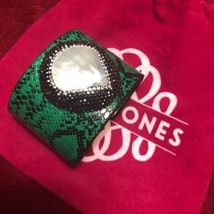 Sassy Jones Tizani Leather Cuff - Green